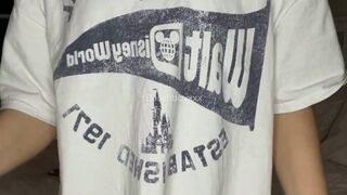 BeachBbyXXX gorgeous female licks dildo