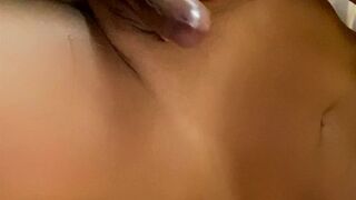 Jaslyn Lee aka tsjaslynlee passionate