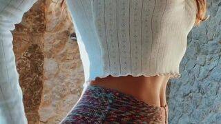 leolulu_xxx charming ladies teasing their holes