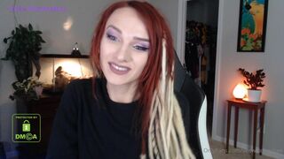 Violet Weatherbee exciting bitch dancing in underwear