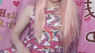 Alexis heavy young lady in stockings fucks pussy