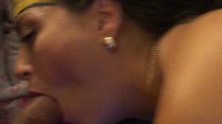 Victoria-Banxxx_OnlyFans beautiful girl eagerly rubs her clit