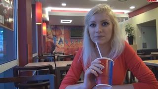 VanessaKiss MyDirtyHobby incendiary confused handjob cunt