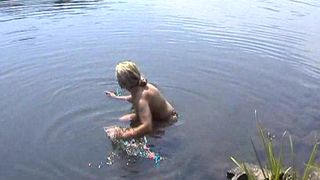 BiJenny MyDirtyHobby housewalker reveals her delicious body