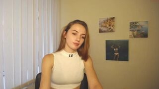 alexxlun  private from the burning brunette with a cool body