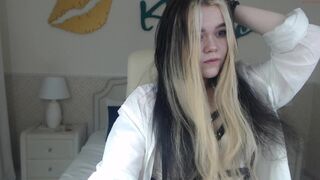 erika__fox the stubborn slut fucks herself with a phallus