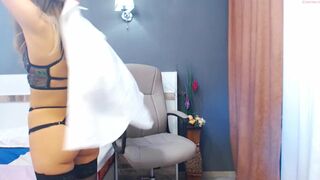 jinaee Chick in stockings Nastya caresses pussy lips