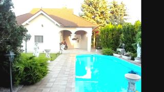 calesys mature slut pulls pussy while lying in a chair