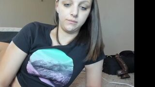 hi_cut_cutie fucks with her monthly