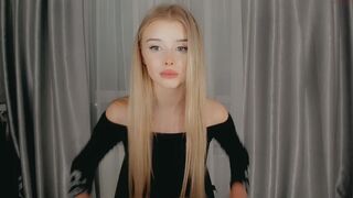 vallovecb perfect blonde in stockings pulls cute pussy