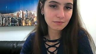 uniwp teen slut fingers pussy