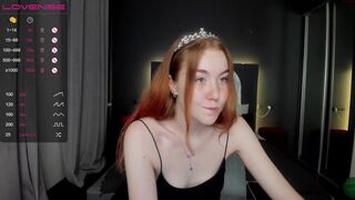 riddle_lisa fucking pussy with cancer