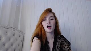 voyagerwoman 02 November 2020