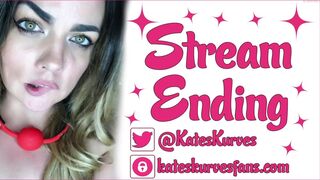 kateskurves latin babe masturbates