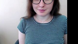 hartfoxx hot slut fingering himself