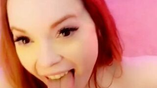 summerhart lustful woman fucks vagina with phallus