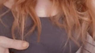 summerhart bitch in stockings gets squirt