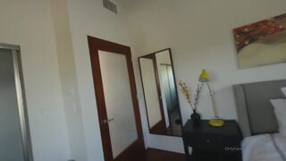 Mandy Muse Curvy lady