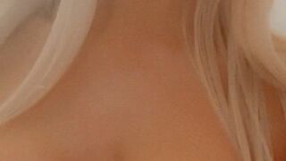 Lola aka lolachristina 11 March 2020