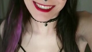 JustViolet  gorgeous busty pussy masturbates