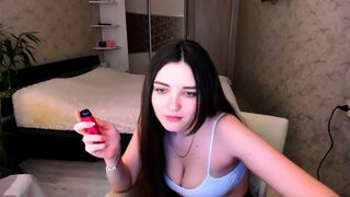 hustl_onmy_mind hot bitch punches holes with fingers