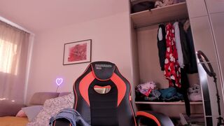 fluffy_hat appetizing bitch fingering sex machine