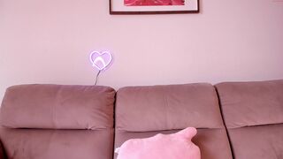 fluffy_hat show with an attractive black hair