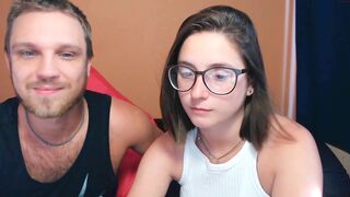 evilevi_ Lovely chick