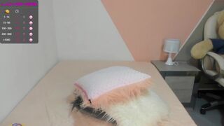 danny_fernandez beautiful bitch jerks off with an unusual device