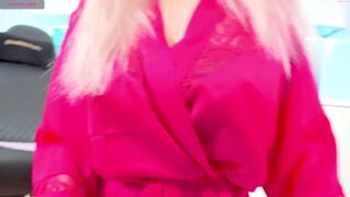 toomuch_wet_ recording from the  private e chat brunette