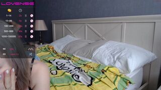 tinkissa busty babe deep sucking dick