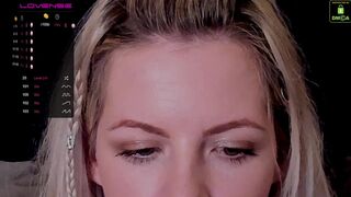 simplycatie naughty lady fingering pussy in nature