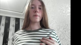 mysat sultry slut fucks her pussy