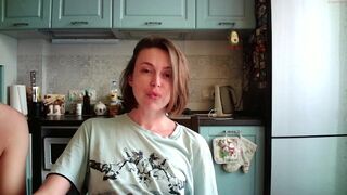 monika_and_max Dark haired beauty