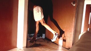 scorching_rocks young mischievous woman shows her boobs