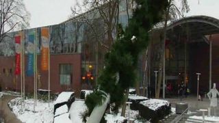 Popp Sylvie MyDirtyHobby beautiful lady effectively caresses her anus with her fingers.