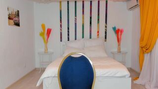 merelin__ cute wench pulls vagina with phallus