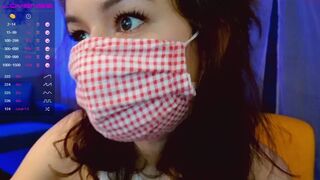 internet_famous busty babe caresses nipples