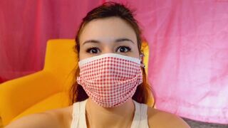 internet_famous hot babes jerking pussies