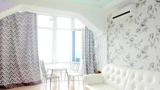 infinite_reality mature confused jerks off shaggy pussy