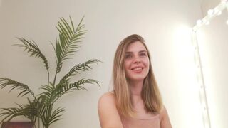 alterali adult skin masturbates with fingers