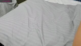 nikole_richi young whore shows her charms