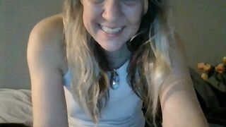 aussietreasure luxurious lady gently masturbates pussy