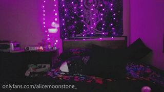 alice_moonstone Hot devil