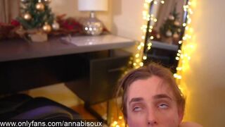 Annabisoux naughty bitch fucks pussy