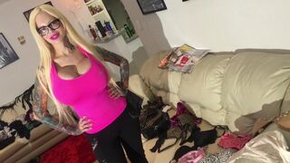 Sabrina Sabrok onlyfans Showy chick