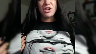 Anaconda Noire onlyfans naughty schoolgirl