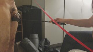 Anaconda Noire onlyfans fun with a toy