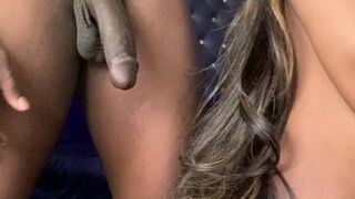 only1tskendall the obstinate queen pulls the cap