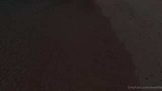 evaelfie exciting bitch dancing in underwear